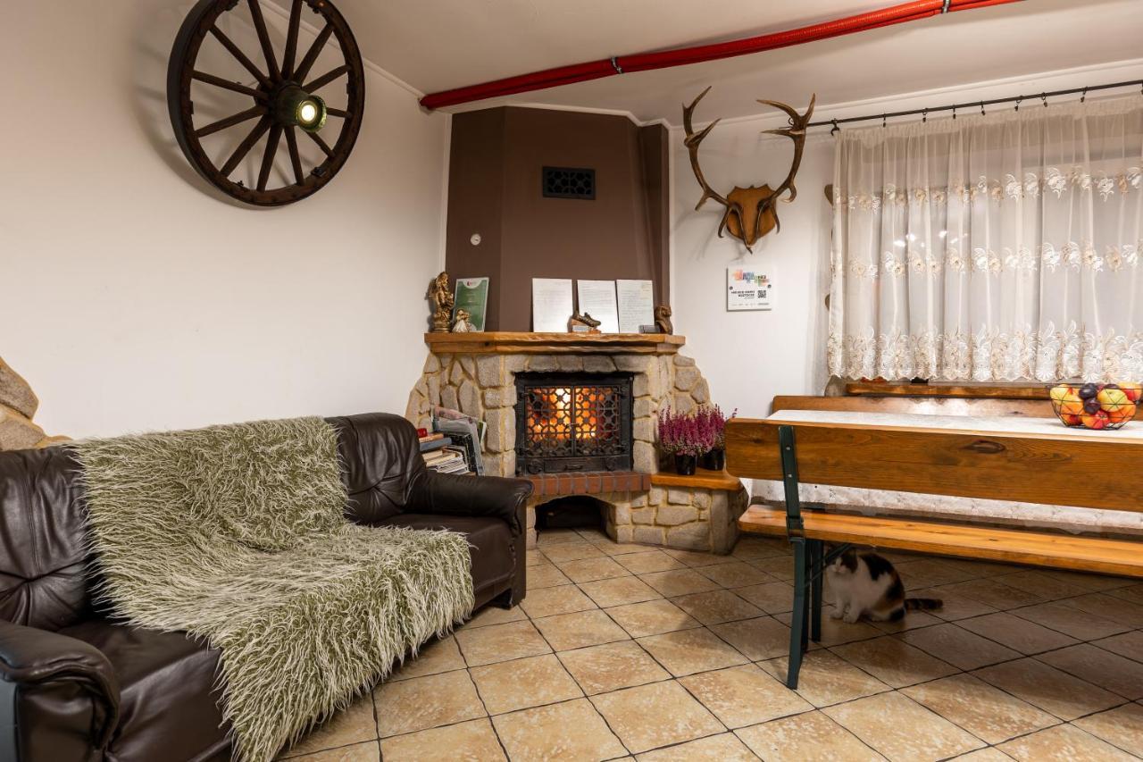 Wypoczynek U Piotra Villa Susiec Bagian luar foto