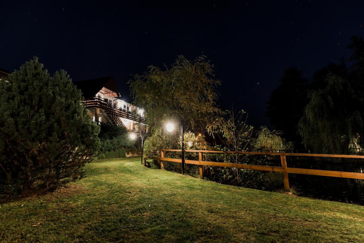 Wypoczynek U Piotra Villa Susiec Bagian luar foto