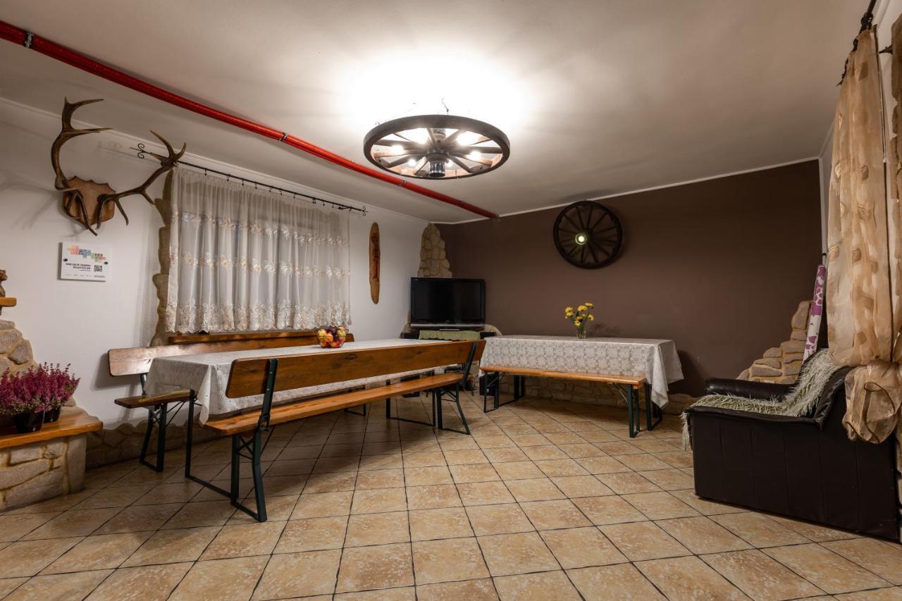 Wypoczynek U Piotra Villa Susiec Bagian luar foto